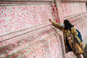 LONDRES: Casos COVID se disparan en Reino Unido hasta los 42.000