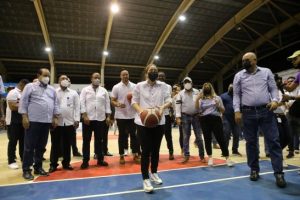 Inauguran torneo de baloncesto superior de Los Alcarrizos