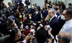 Abinader de Operación Falcón: En el país no existen vacas sagradas