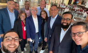 Domínguez Brito viajó a EU para encuentros en varios estados