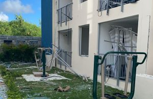 Un muerto y tres heridos por  explosión en apartamento Bávaro