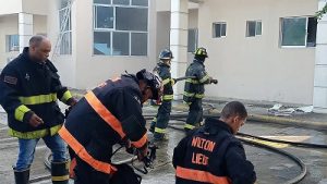 BONAO: Dan por controlado el incendio en el Palacio de Justicia