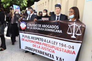 Colegio de Abogados reclama el 4.10% presupuesto para la justicia