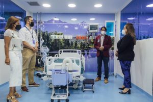 Entregan áreas con equipos alta tecnología en Hospital Santiago