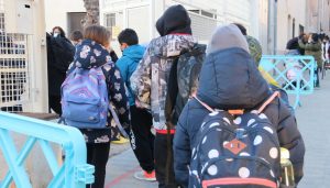 MIAMI: Mueren 54 maestros y nueve alumnos por la COVID-19