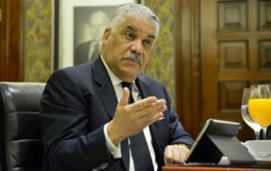 Miguel Vargas respalda propuesta de Abinader sobre crisis haitiana