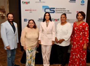 Asociación de Cronistas Sociales presenta revista con memorias