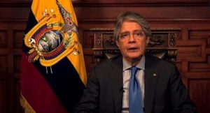 ECUADOR: Presidente se salva de ser destituido por el Parlamento