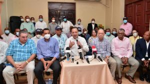 Martínez opina Gobierno ahoga a los productores agropecuarios