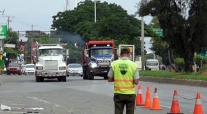 Inició este domingo plan piloto limita vías a camiones y patanas