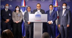 Gobierno contrata 35 abogados recuperar bienes de particulares