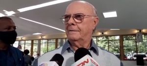 Hipólito Mejía pide reforma fiscal no afecte «sectores vulnerables» Hipólito Mejía pide reforma fiscal no afecte «sectores vulnerables»