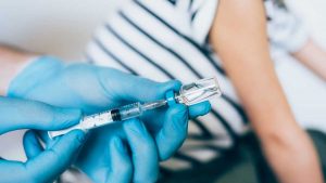 Comité EU recomienda vacuna de Pfizer a niños de 5 a 11 años