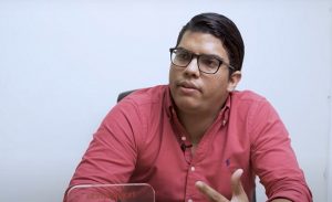 Un dominicano vende autopartes es premiado por plataforma eBay 