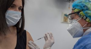 La OPS y Cepal piden acelerar vacunación en AL y el Caribe