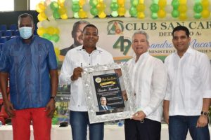 Ministro Presidencia destaca los aportes Club San Carlos a deporte