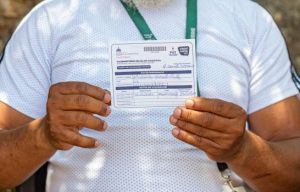 Califican de «extremadamente draconiana» resolución obliga a presentar certificado vacunación