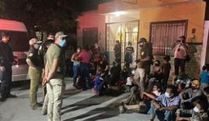 MEXICO: Detienen dominicana junto a 100 migrantes más de CA