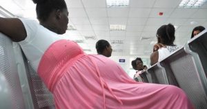Haití condena la deportación de migrantes embarazadas desde RD