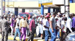 Trabajadores cañeros protestan por deportaciones de haitianas