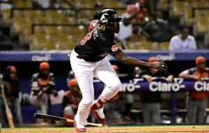 Leones, Estrellas y Gigantes son ganadores en beisbol profesional