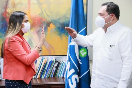 Titular SNS juramenta la nueva directora Servicio Salud del Cibao imagen
