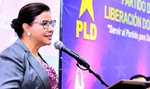 Cedeño: «Líderes políticos deben detener desgaste de democracia»