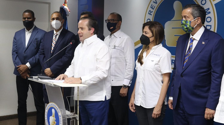 El PRM expulsará a los miembros condenados por actos corrupción imagen