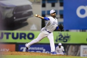Licey vence Gigantes y corta mala racha; Estrellas y Toros triunfan