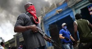 Dicen aumenta la ira en Haití por el tráfico de armas desde los EE.UU.