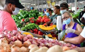 Ministro garantiza abundancia productos agrícolas en Navidad