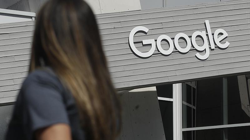 RUSIA: Tribunal multa al gigante Google con 87 millones de euros imagen