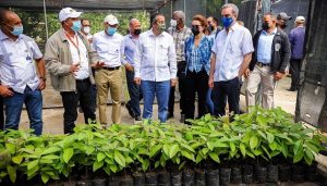Abinader visita Centro Desarrollo Sostenible “Sur Futuro” en Azua