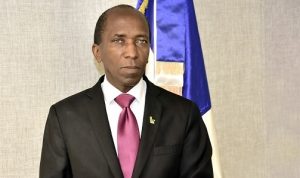 PLD denuncia «improvisación» en sector educativo dominicano