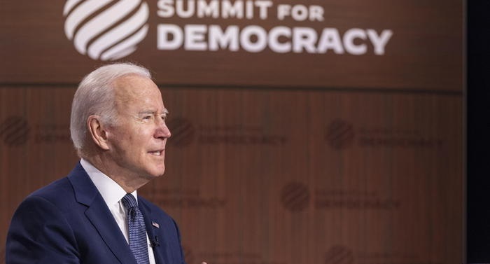 Cumbre por la Democracia acaba sin acuerdos y con cita para 2022 imagen