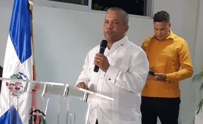 B0NAO: Senador Acosta sostiene encuentro con miembros del PRM