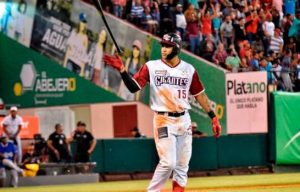 José Siri, un bate de finales en la liga beisbol en la R.Dominicana