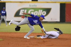 Licey y Gigantes triunfan en el inicio semifinal beisbol de la RD