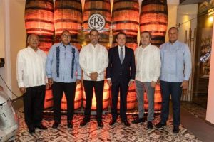 La industria del ron dominicano recibe denominación de origen