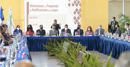 Continúa el debate de la reforma electoral en Rep. Dominicana