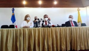 Colegio Médico aconseja RD incremente medidas restrictivas