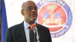 Partido exige renuncia de Henry como primer ministro de Haití