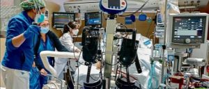 Muertes por covid-19 se disparan en Chile pese a alta vacunación