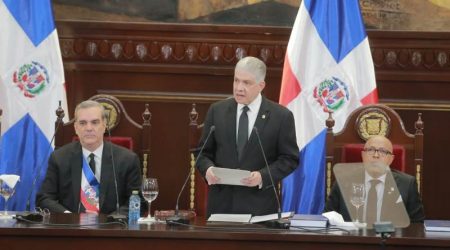 Presidente del Senado llama a la unidad nacional ante la crisis