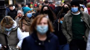 OPS: Comienza a descender la ola de contagios de ómicron en LA