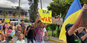 Turistas ucranianos en Rep. Dom. condenan ataque Vladímir Putin