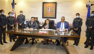 Gobierno aumenta a 31,158 los policías beneficiados en Supérate