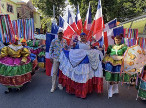 Carnaval de San Cristóbal se consolida entre mejores RD (OPINION)