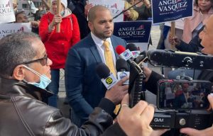 NUEVA YORK: Dominicano lanza campaña a senador estatal