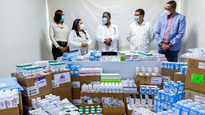 Hospitales SDE reciben donación millonaria de medicamentos